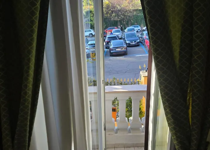 Sourire Hotel