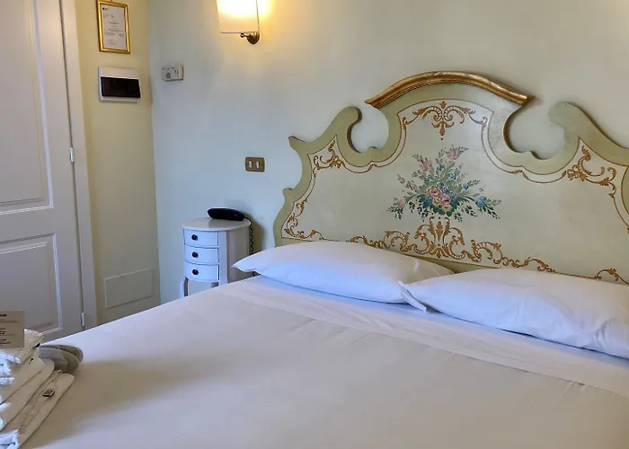 Sourire Hotel 3*